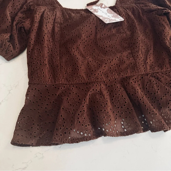 BAND OF THE FREE Palmer Eyelet Lace Walnut Brown Boho Peplum Top NWT Medium - Picture 5 of 8
